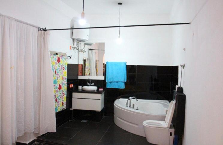 Hostal Valencia - Private Room With Bathroom Xexuão Exterior foto