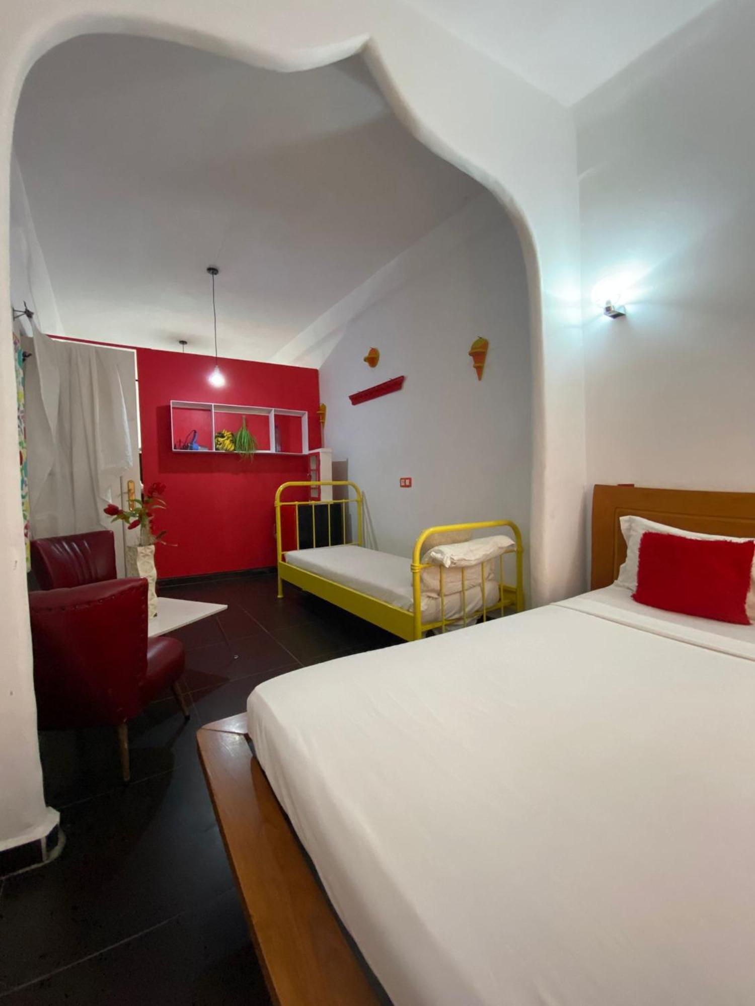 Hostal Valencia - Private Room With Bathroom Xexuão Exterior foto